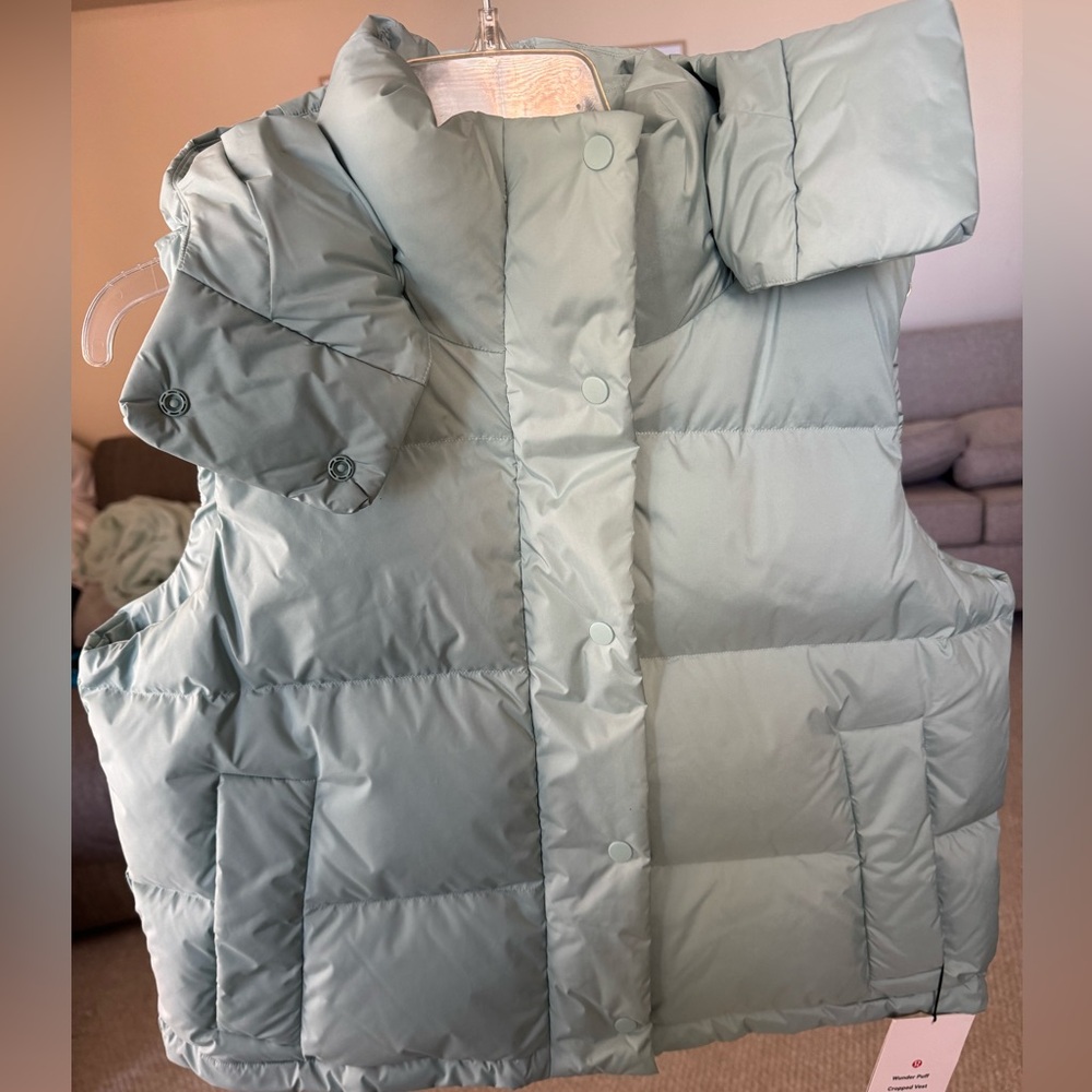 BNWT lululemon cropped vest, 6, FRSJ